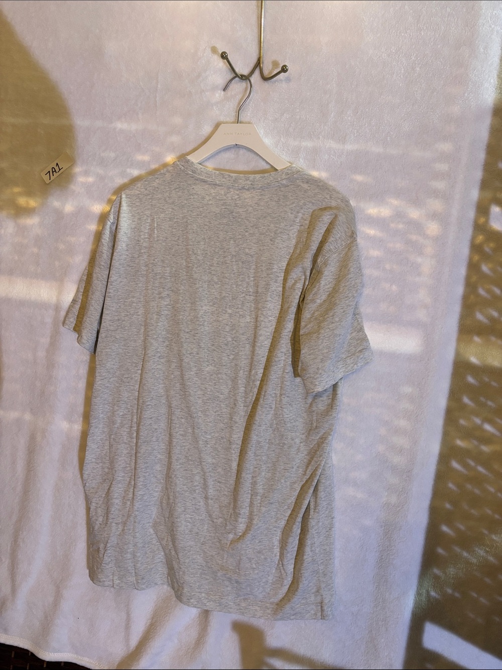 Fabletics large tee - Picture 5 of 5